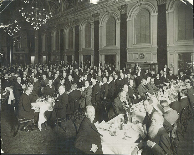 Image of guests at the luncheon for Denison Miller in London on the 26 July 1918